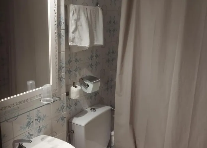 Casa de hóspedes Hospedería Lucano 3*